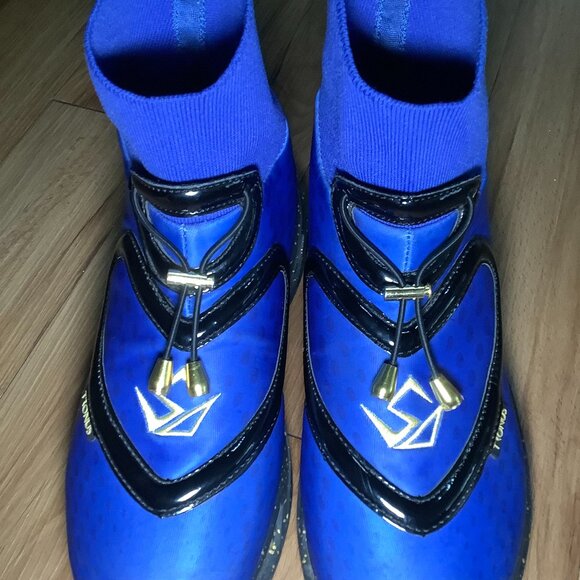 Tronus Retired Collectible Luxe Cushioned High Tops - Picture 1 of 6